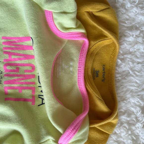 CARTER'S Short Sleeve Onesies - Picture 3 of 3